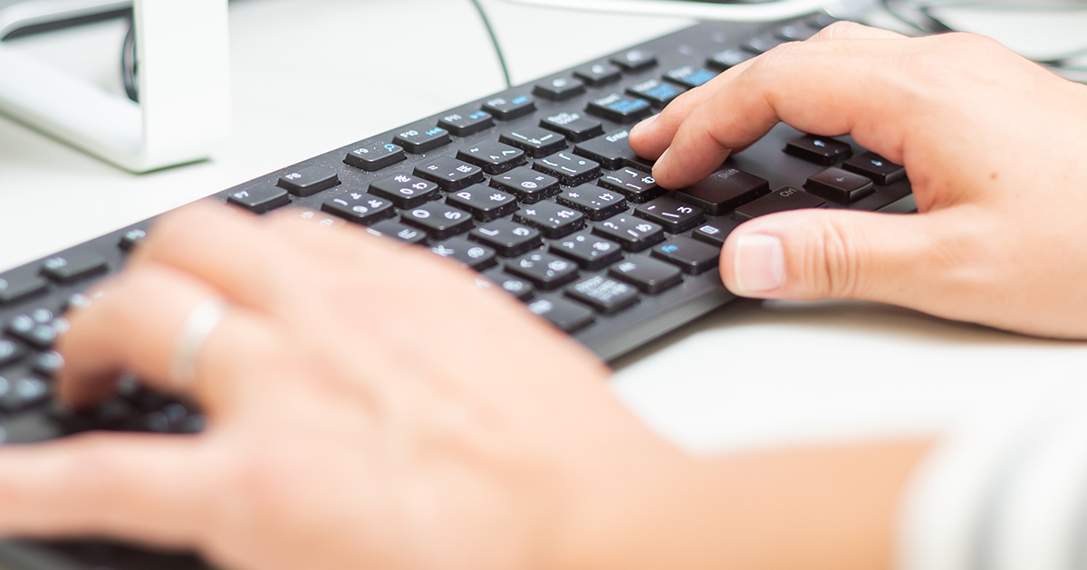 社内ITシステムサポート担当のキャリア採用を開始しました。