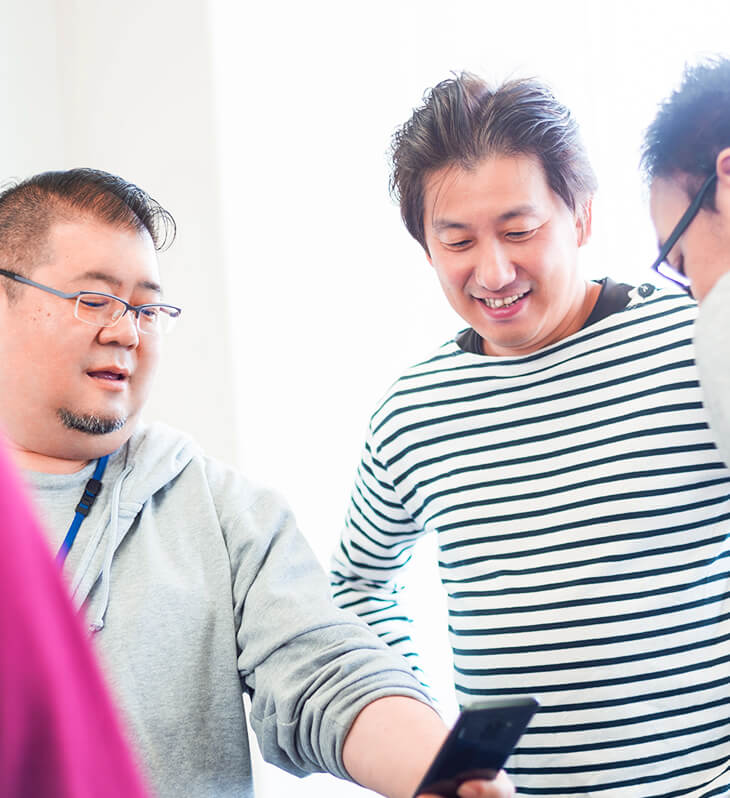 ちょっとクセの強い仲間たちと「せかい制覇」を